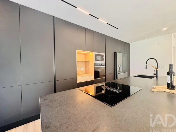 Moradia T4 para Venda em Quinta do Conde Foto 3