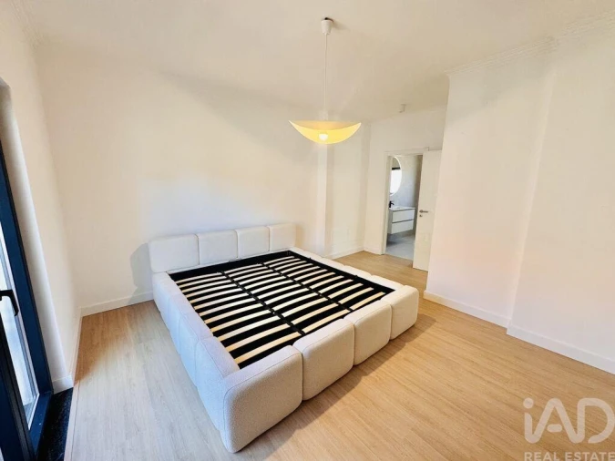 Moradia T4 para Venda em Quinta do Conde Foto 18