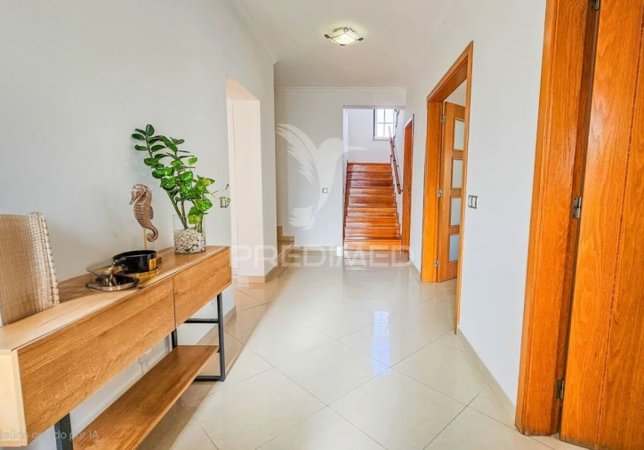 Moradia T5 para Venda em Conceição e Estoi Foto 7