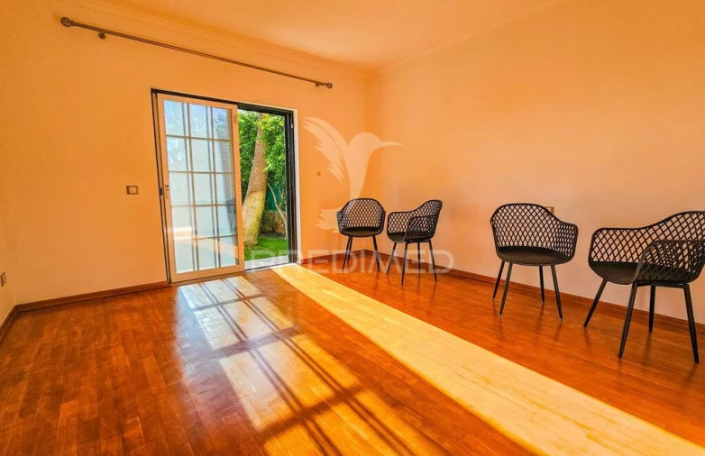 Moradia T5 para Venda em Conceição e Estoi Foto 9