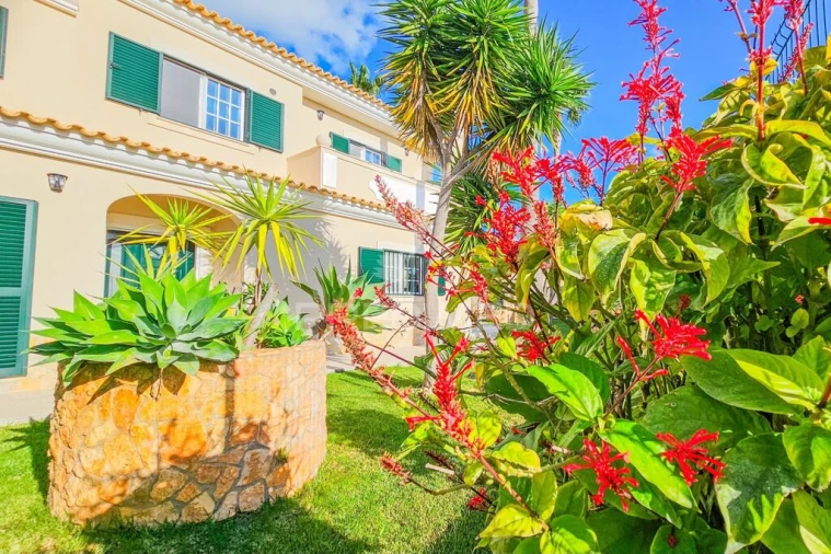 Moradia T5 para Venda em Conceição e Estoi Foto 1