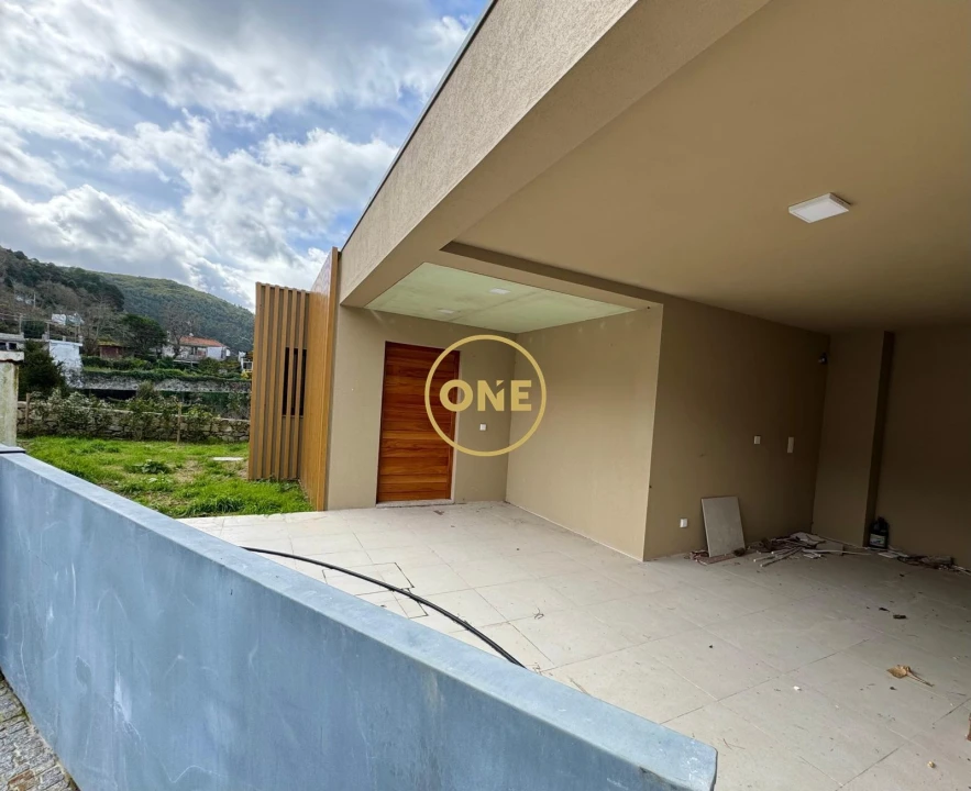 Moradia T3 para Venda em Moledo e Cristelo Foto 4