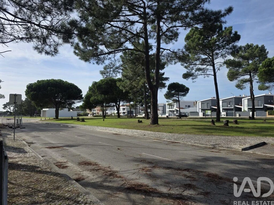 Terreno para Venda em Sesimbra (Castelo) Foto 2