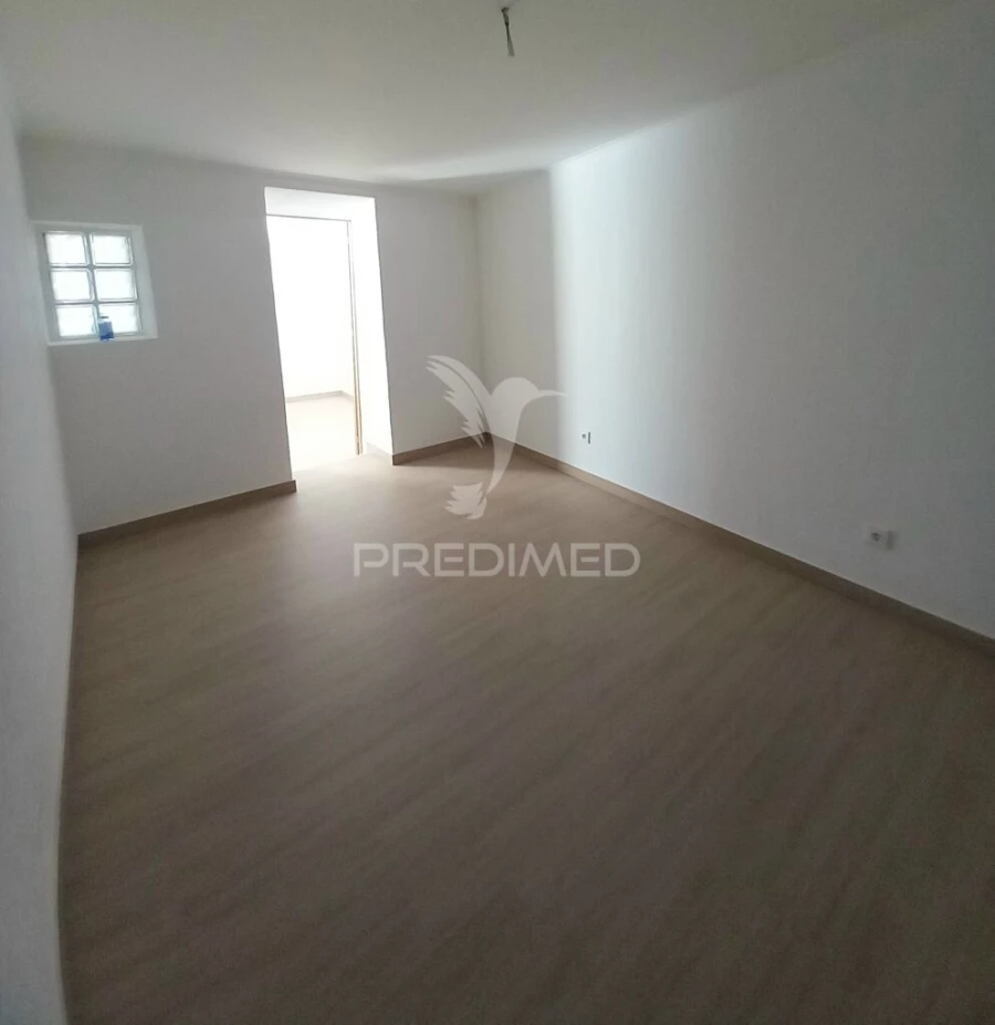 Moradia T4 para Venda em Redondo Foto 14