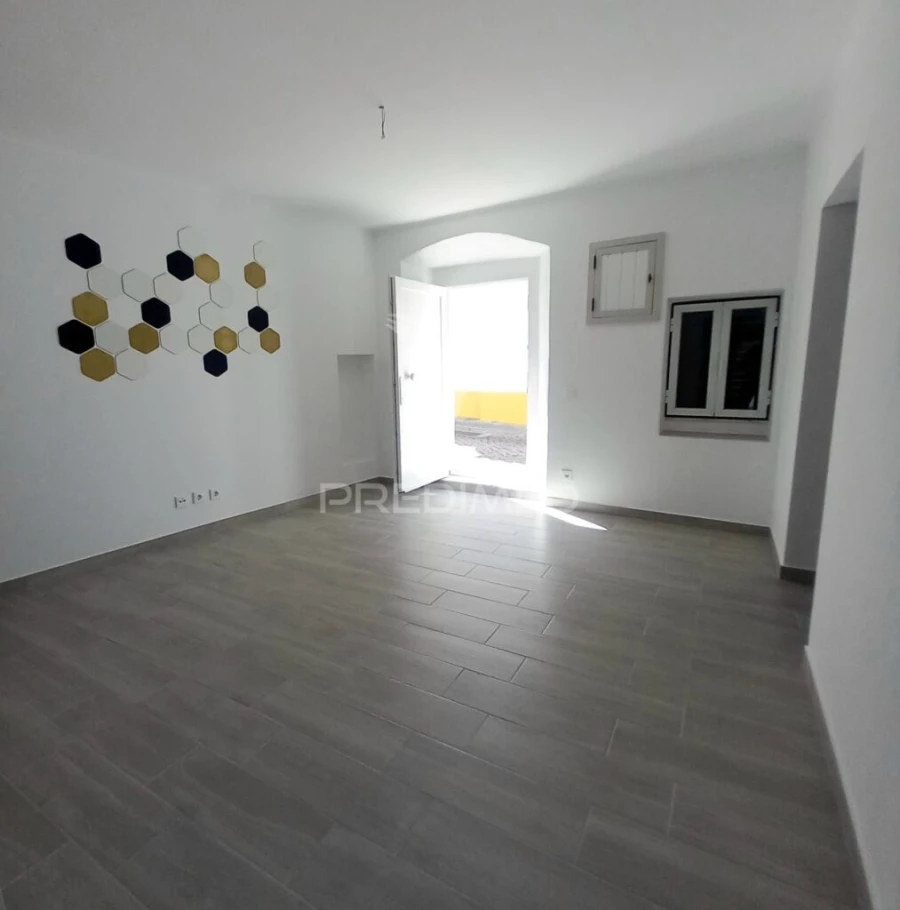 Moradia T4 para Venda em Redondo Foto 19