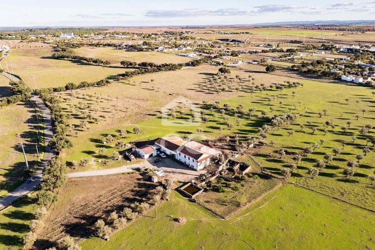 Quinta T7 para Venda em Bacelo e Senhora da Saúde Foto 52