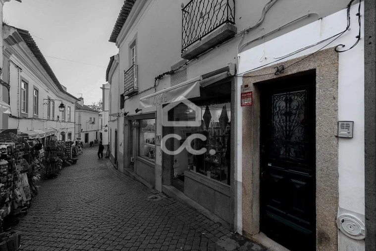 Moradia T7 para Venda em Évora (São Mamede, Sé, São Pedro e Santo Antão) Foto 45