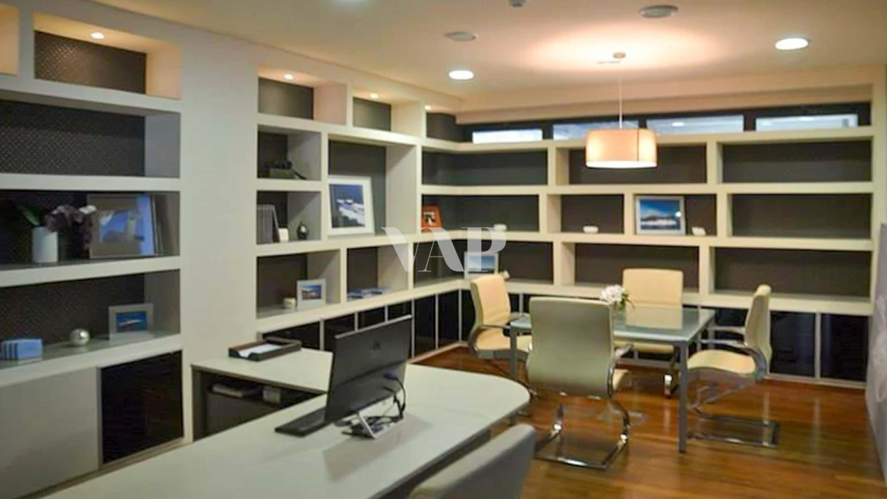 Negócio para Venda em Quarteira Foto 7