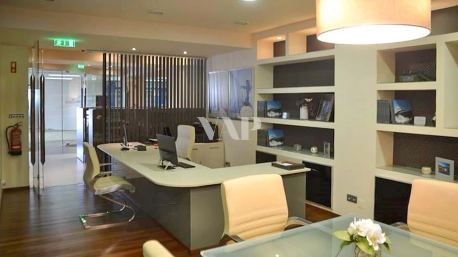 Negócio para Venda em Quarteira Foto 4