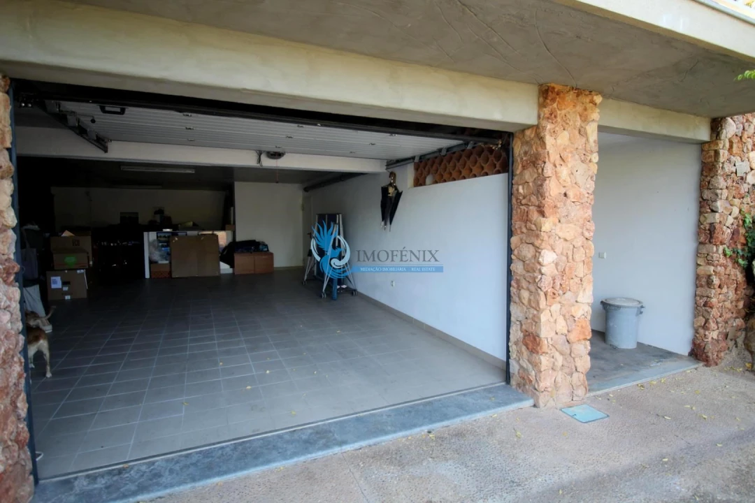 Moradia T3 para Venda em Guia Foto 9