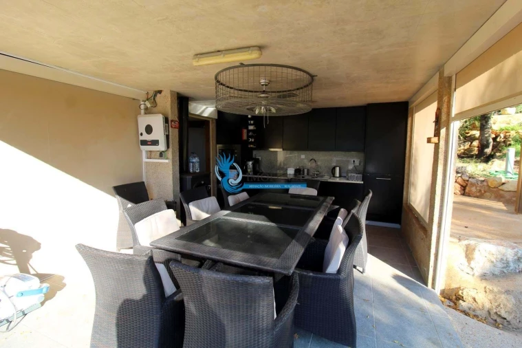 Moradia T3 para Venda em Guia Foto 46