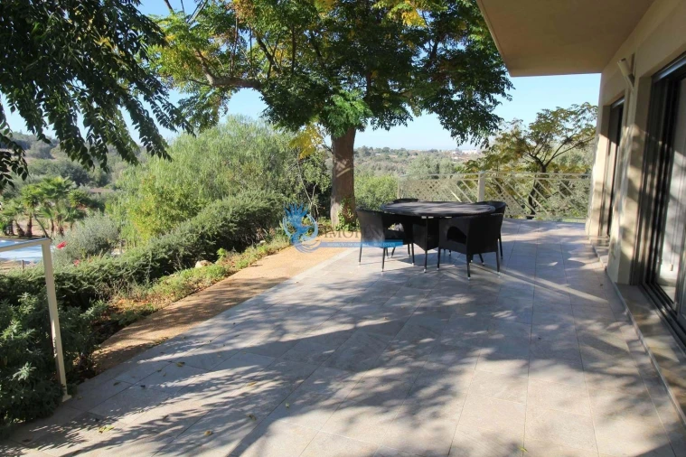 Moradia T3 para Venda em Guia Foto 45