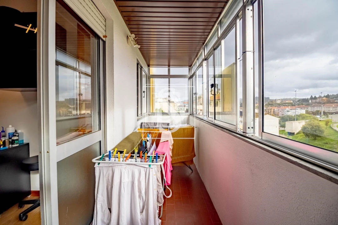 Apartamento T3 para Venda em Avões Foto 10