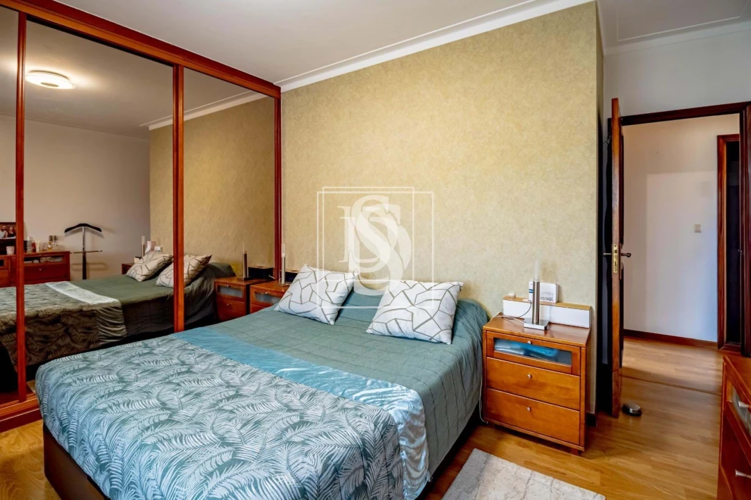 Apartamento T3 para Venda em Avões Foto 16