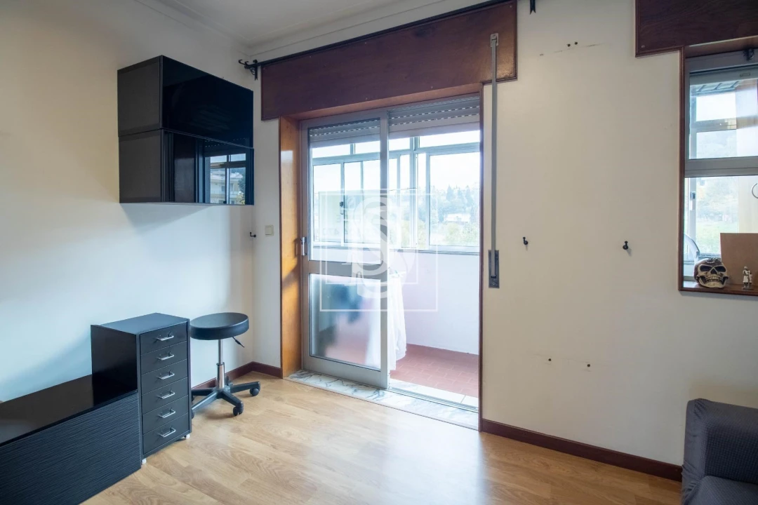 Apartamento T3 para Venda em Avões Foto 11