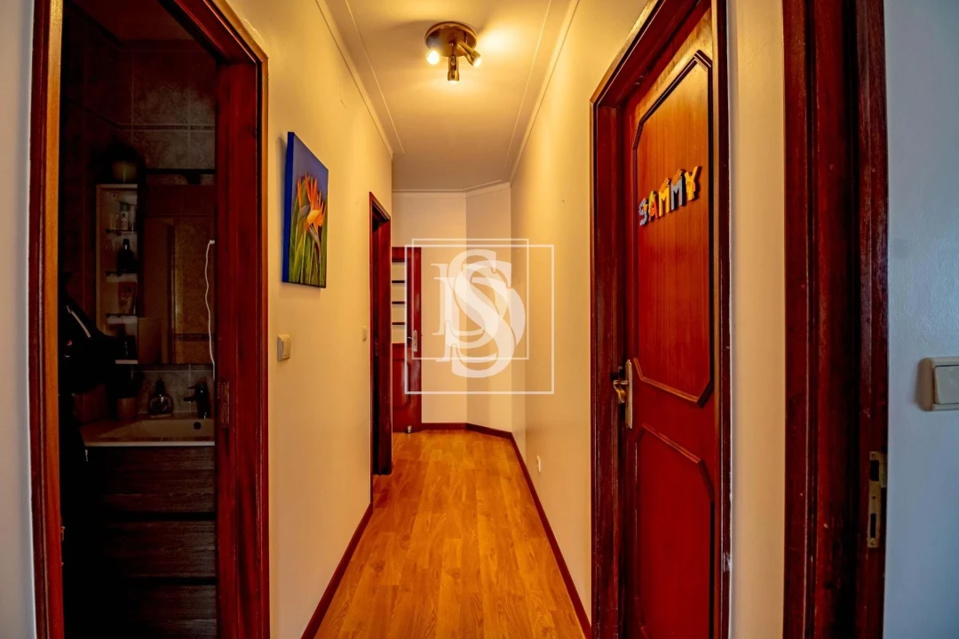 Apartamento T3 para Venda em Avões Foto 8