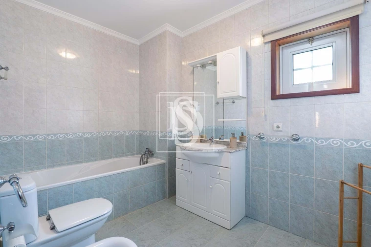 Moradia T4 para Venda em Vila Garcia, Aboim e Chapa Foto 26