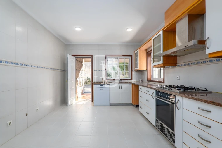 Moradia T4 para Venda em Vila Garcia, Aboim e Chapa Foto 14