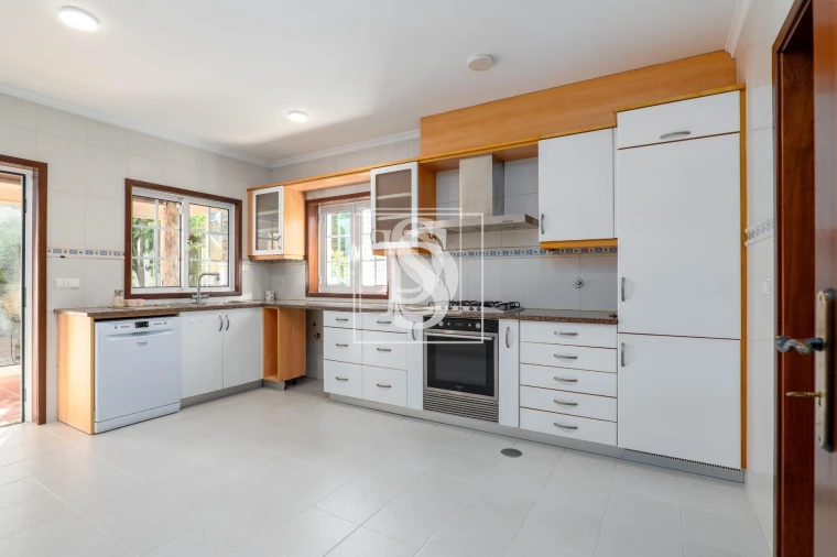 Moradia T4 para Venda em Vila Garcia, Aboim e Chapa Foto 12