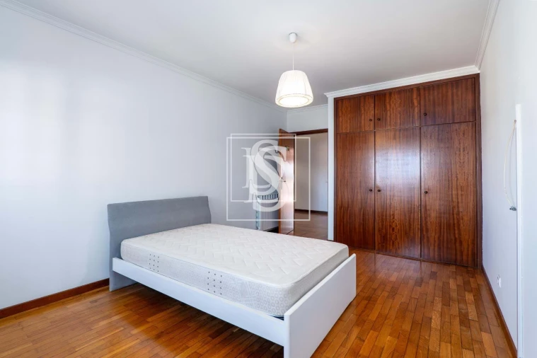 Moradia T4 para Venda em Vila Garcia, Aboim e Chapa Foto 25