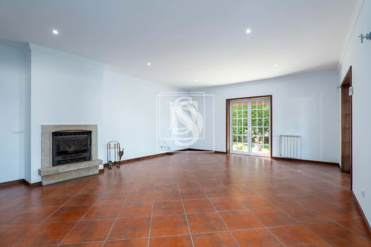 Moradia T4 para Venda em Vila Garcia, Aboim e Chapa Foto 6