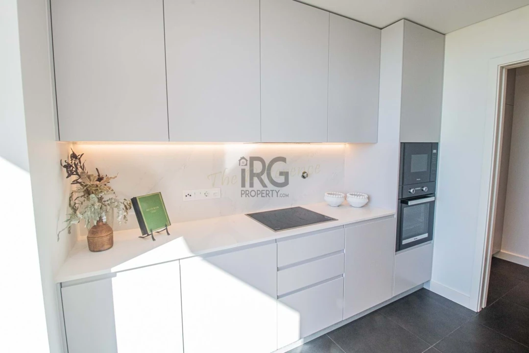 Apartamento T2 para Venda em Quarteira Foto 13