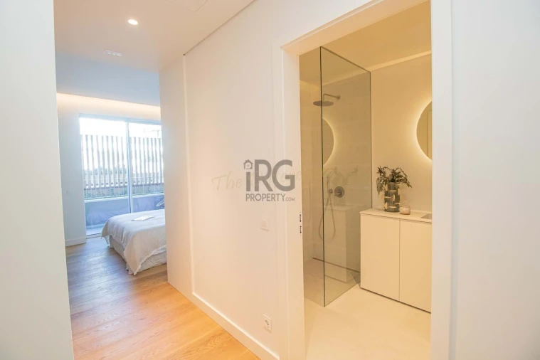 Apartamento T2 para Venda em Quarteira Foto 16