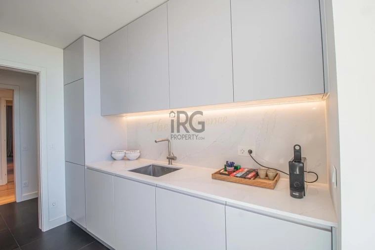 Apartamento T2 para Venda em Quarteira Foto 14
