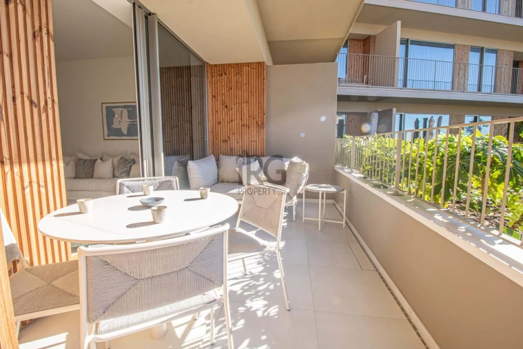 Apartamento T2 para Venda em Quarteira Foto 7