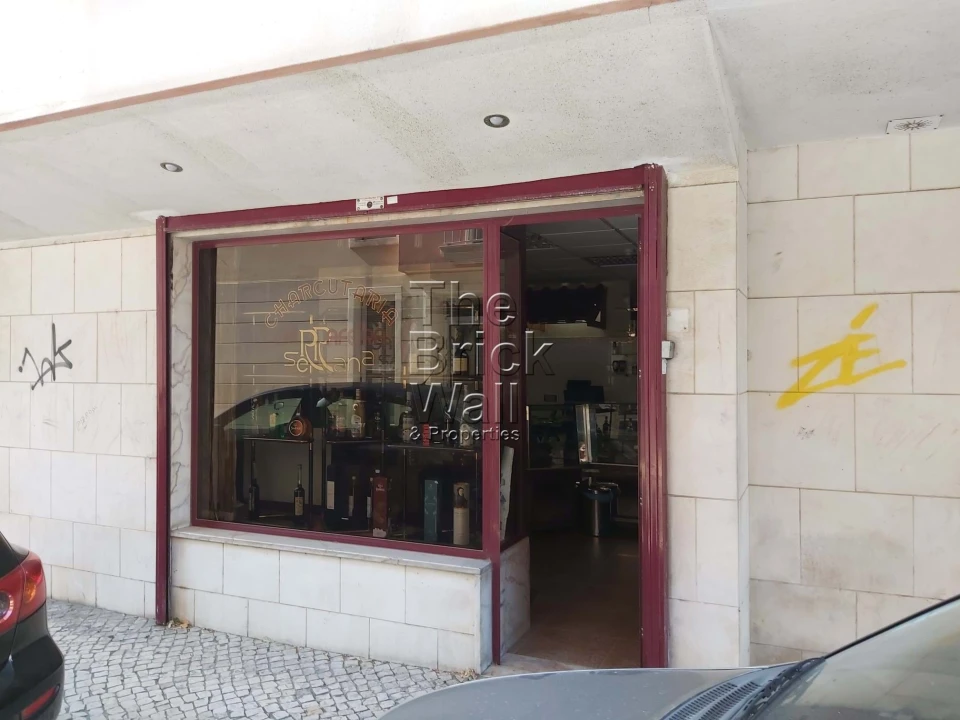 Negócio para Arrendamento em Póvoa de Santa Iria e Forte da Casa Foto 1