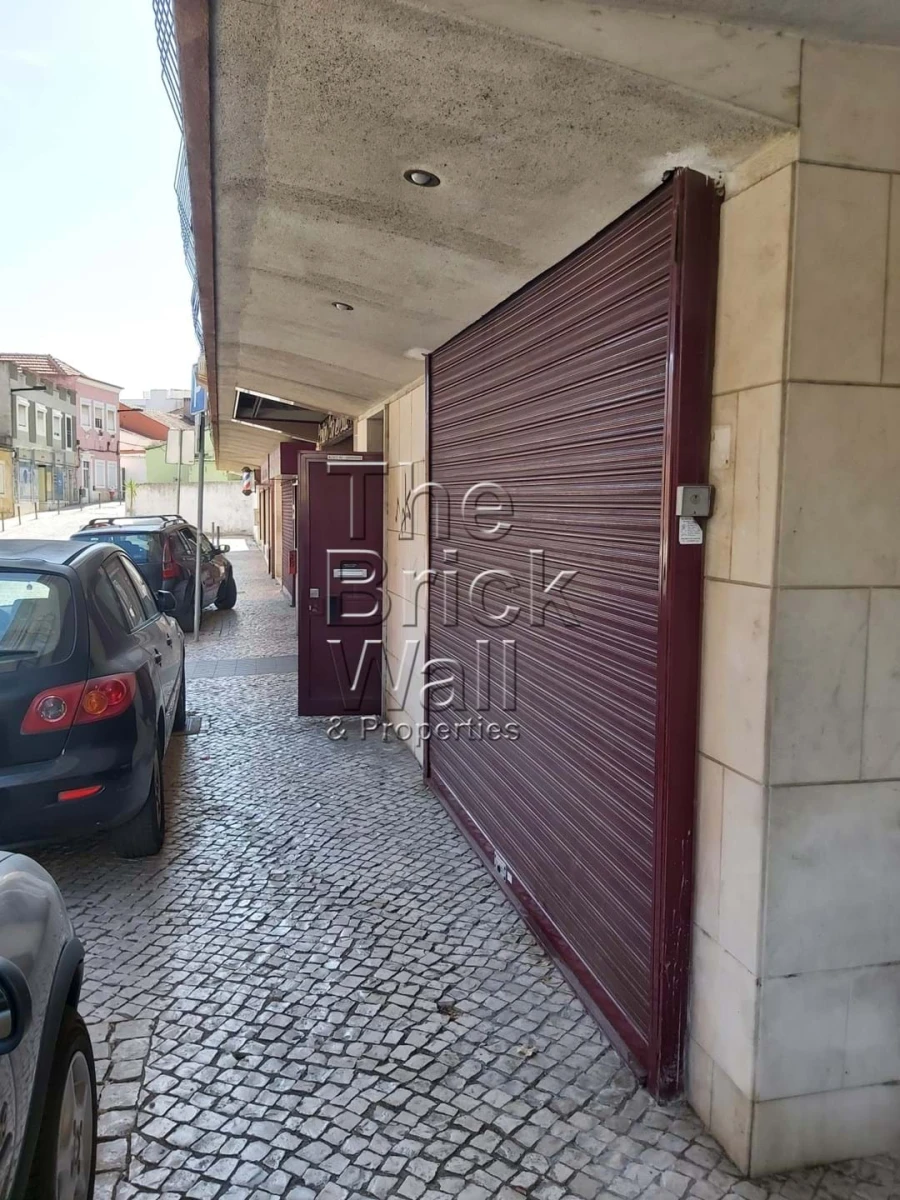 Negócio para Arrendamento em Póvoa de Santa Iria e Forte da Casa Foto 5