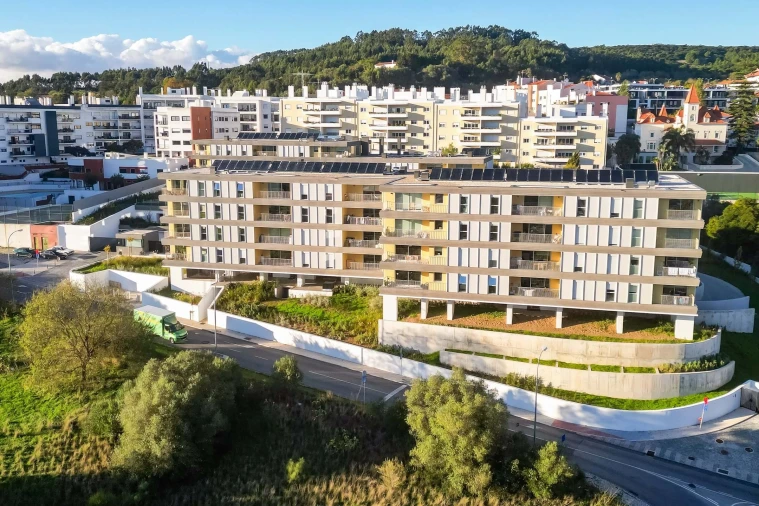 Apartamento T2 para Venda em Carnaxide e Queijas Foto 40