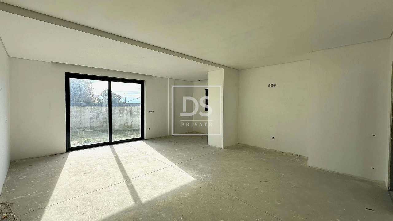 Moradia T3 para Venda em Fregim Foto 11