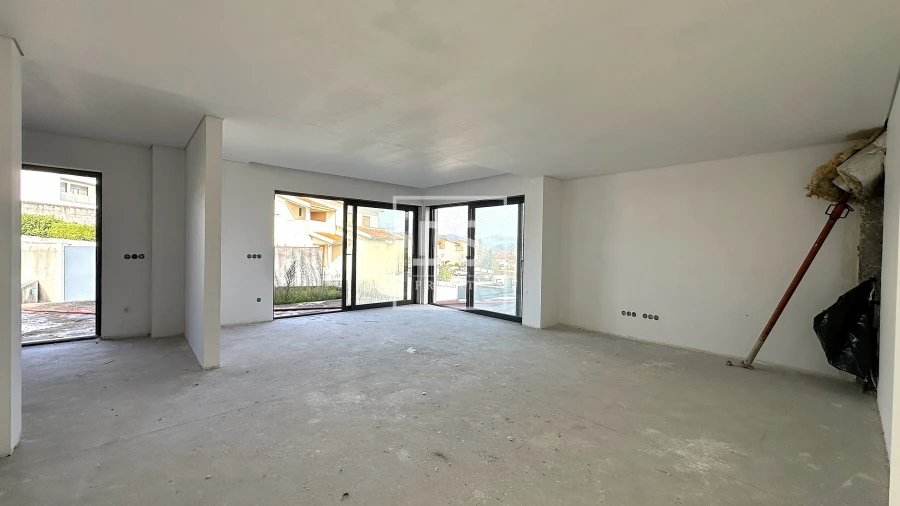 Moradia T3 para Venda em Fregim Foto 5