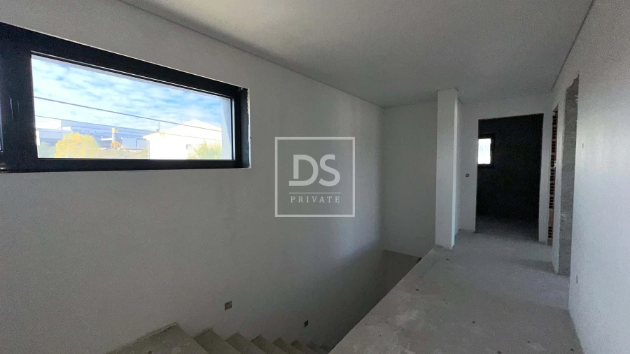 Moradia T3 para Venda em Fregim Foto 26