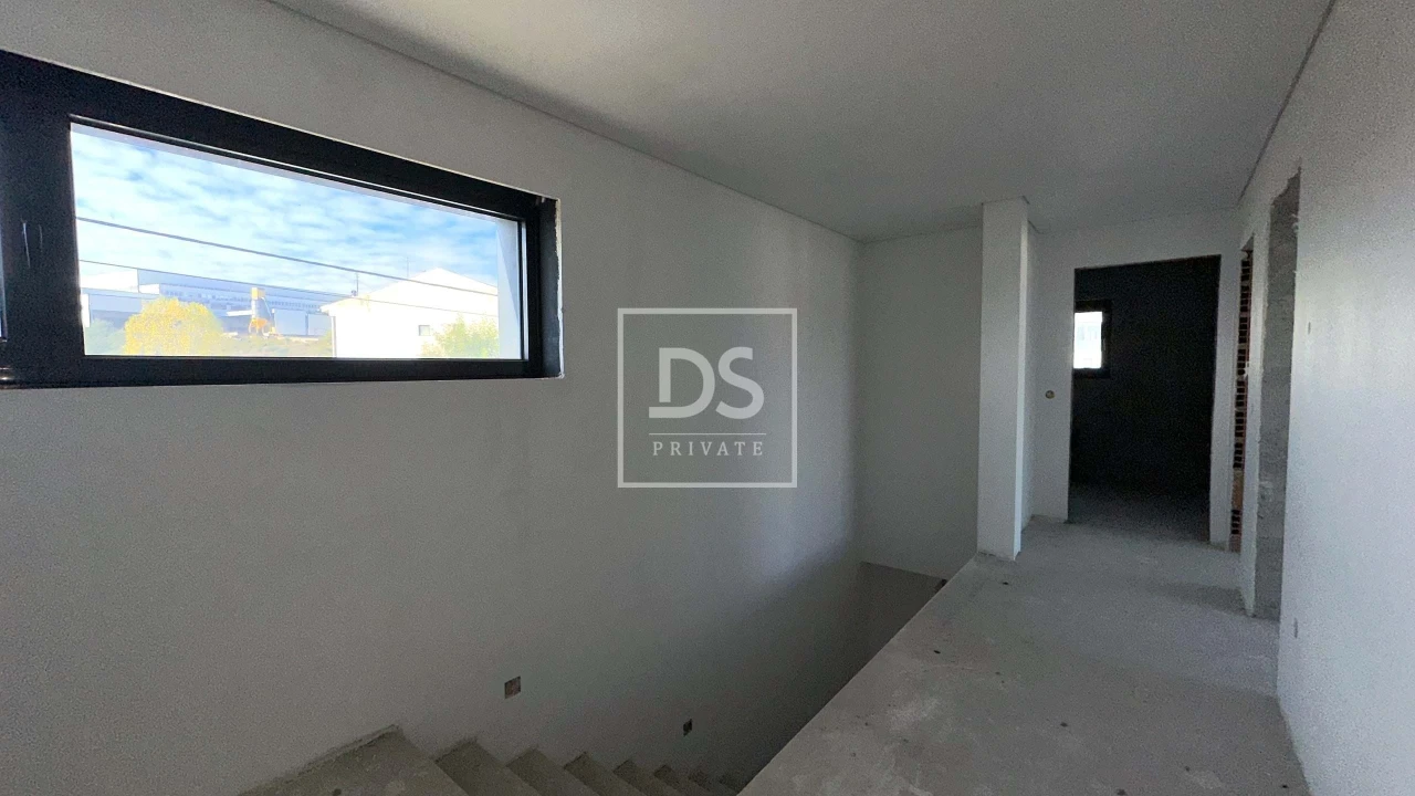 Moradia T3 para Venda em Fregim Foto 26