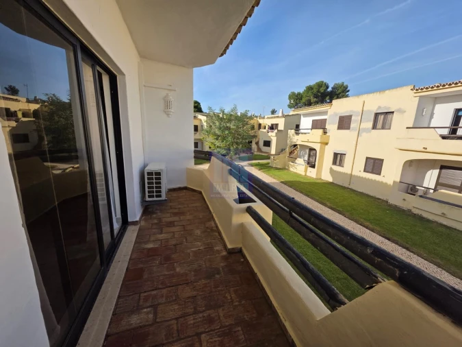Apartamento T1 para Venda em Alvor Foto 7