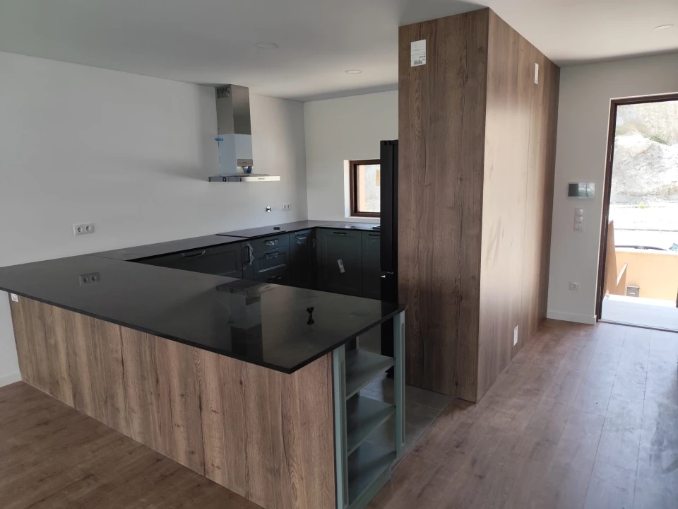 Moradia T3 para Venda em Cristelos, Boim e Ordem Foto 8