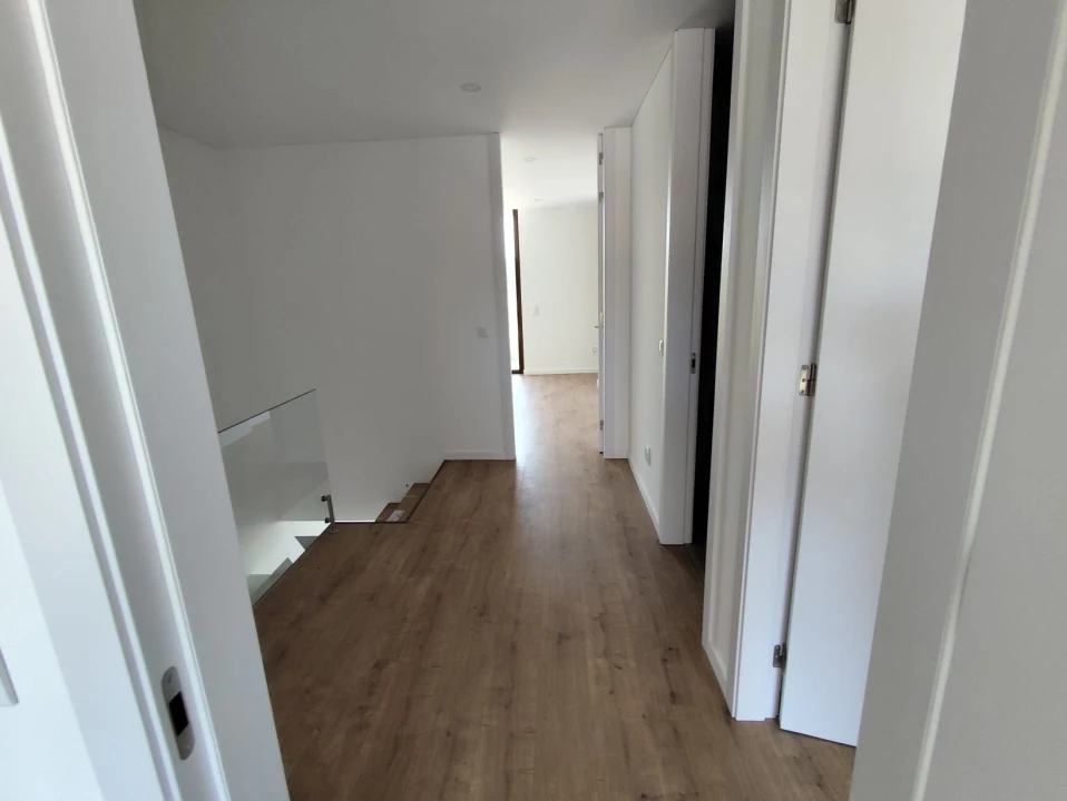 Moradia T3 para Venda em Cristelos, Boim e Ordem Foto 43