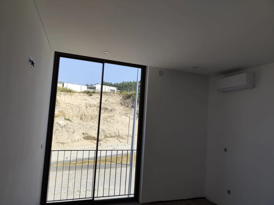 Moradia T3 para Venda em Cristelos, Boim e Ordem Foto 22