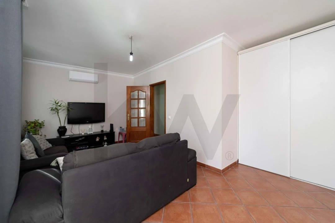 Apartamento T2 para Venda em Vila Real de Santo Antonio Foto 11