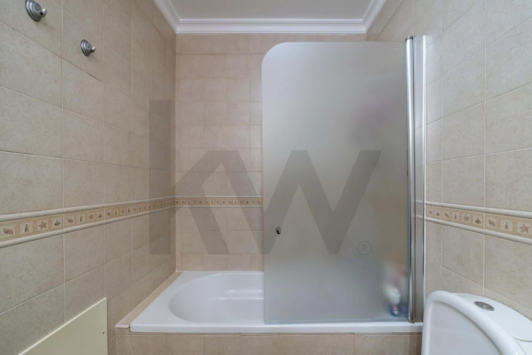 Apartamento T2 para Venda em Vila Real de Santo Antonio Foto 15