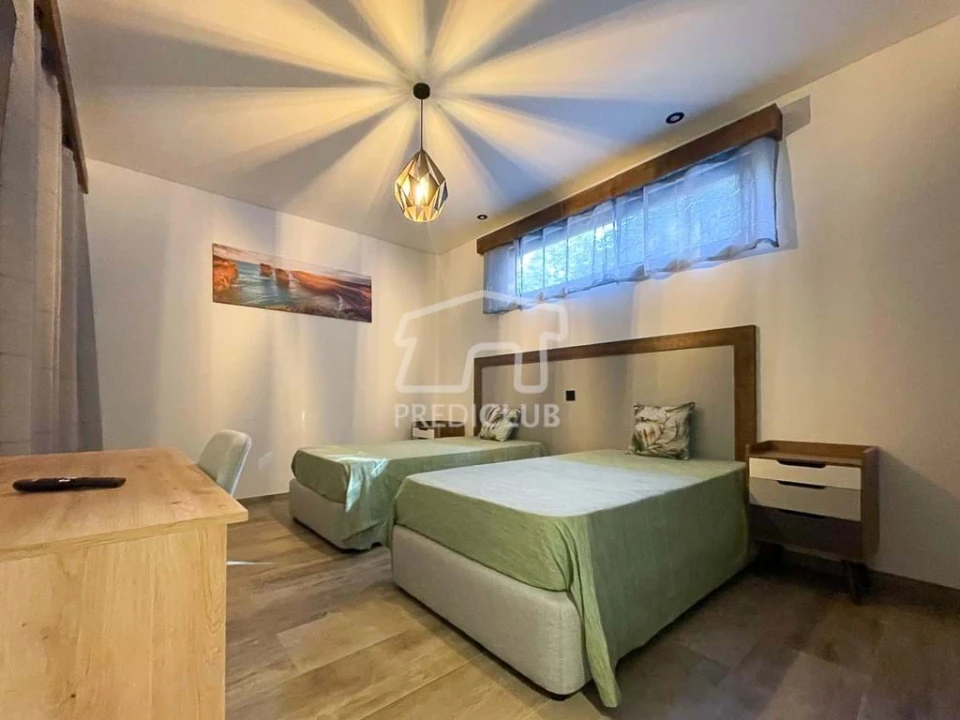 Moradia T2 para Venda em Arco da Calheta Foto 7