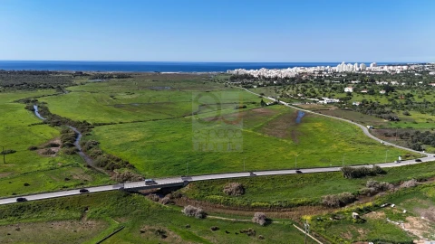 Terreno para Venda em Silves