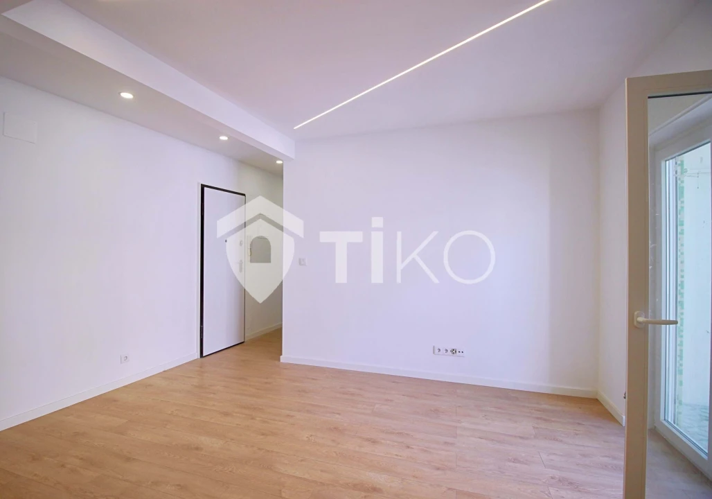 Apartamento T2 para Venda em Almada, Cova da Piedade, Pragal e Cacilhas Foto 17