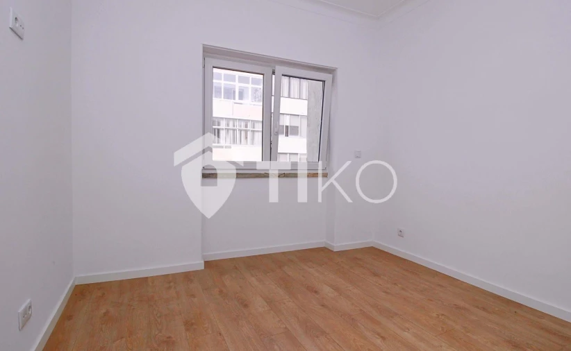 Apartamento T2 para Venda em Almada, Cova da Piedade, Pragal e Cacilhas Foto 16