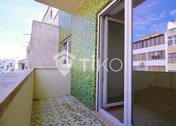 Apartamento T2 para Venda em Almada, Cova da Piedade, Pragal e Cacilhas Foto 13