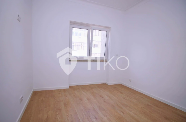 Apartamento T2 para Venda em Almada, Cova da Piedade, Pragal e Cacilhas Foto 7