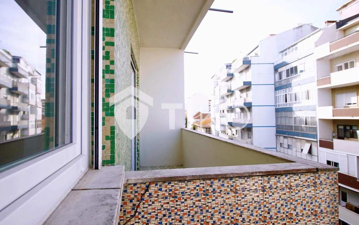 Apartamento T2 para Venda em Almada, Cova da Piedade, Pragal e Cacilhas Foto 24