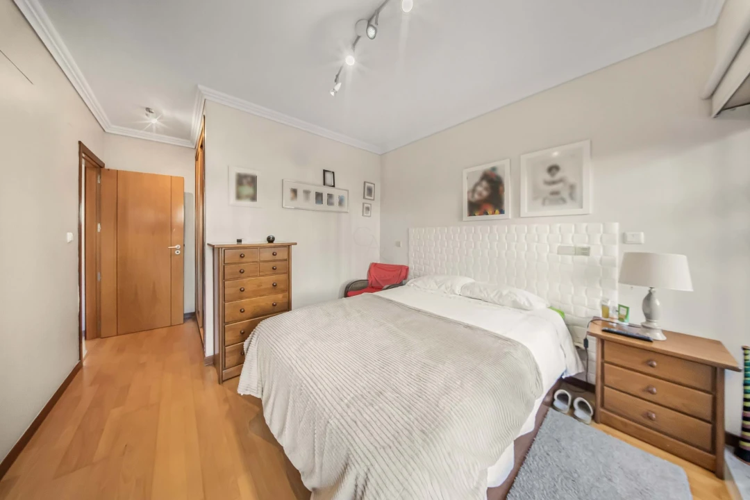 Apartamento T3 para Venda em Mina de Água Foto 11